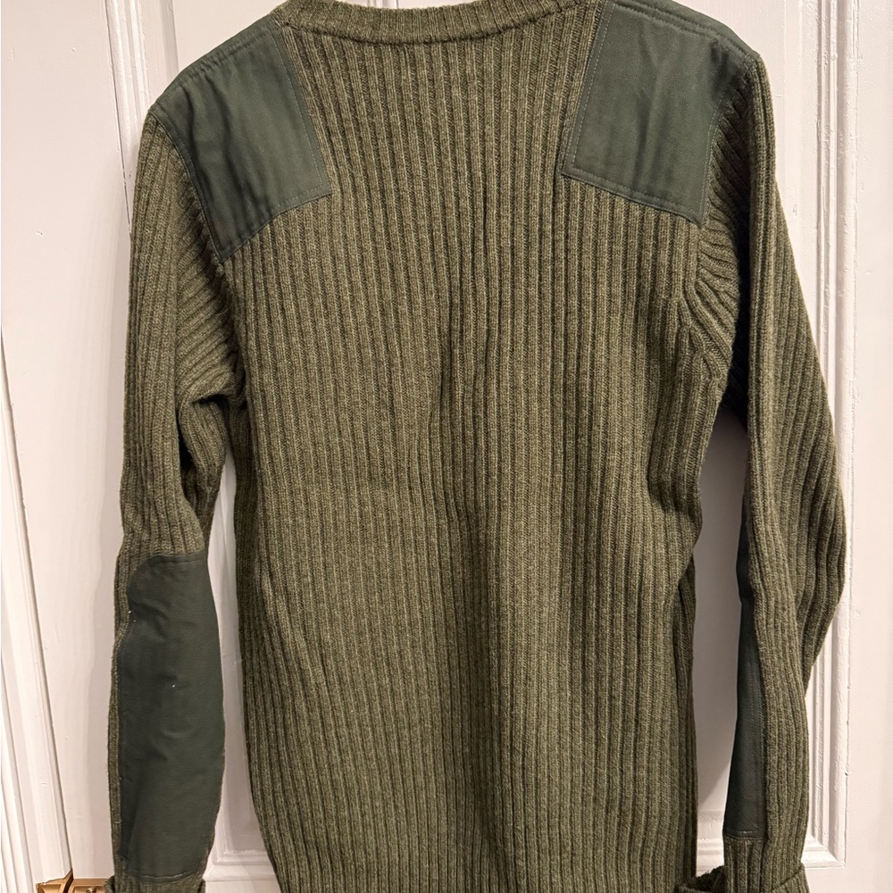 L.L. Bean Men's Forest Green Ribbed Crewneck Sweater - Picture 4 of 4